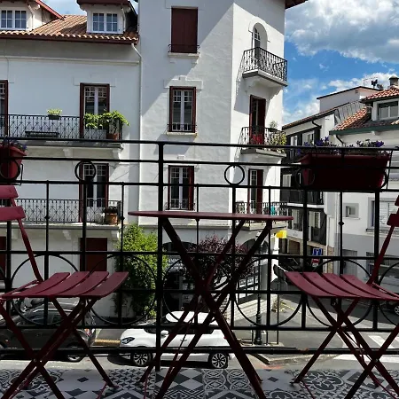 Saint-jean-de-luz, 1 Piece, 4 Personnes - Fr-1-239-751 Apartment